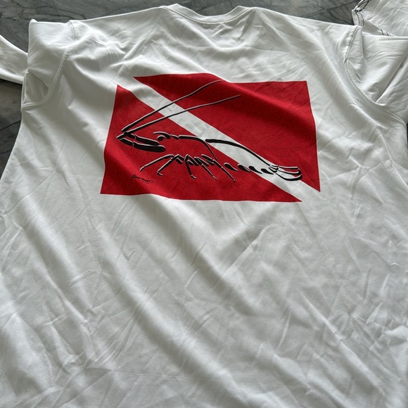 Kevin Brant | Rash Guard | Unisex Lobster Season | Used - Picture 8 of 8